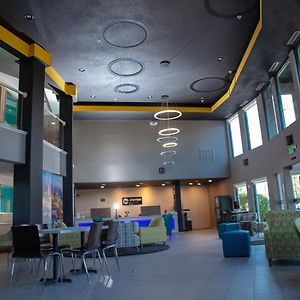 Clarion Pointe Indianapolis Airport